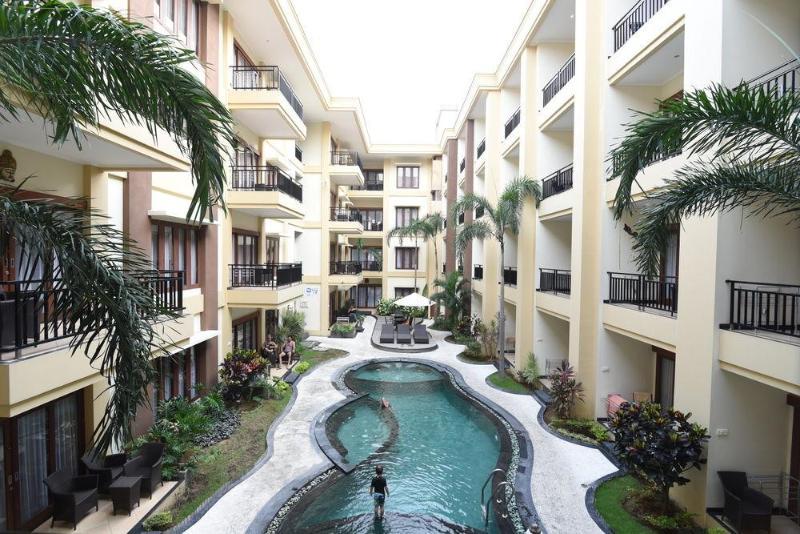 Kuta Town House Apartments Exterior photo